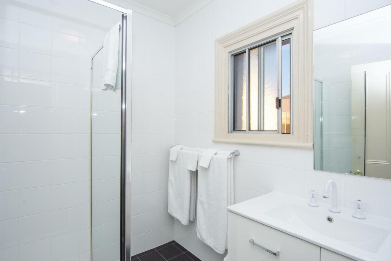 The Mile End Hotel Adelaïde Extérieur photo