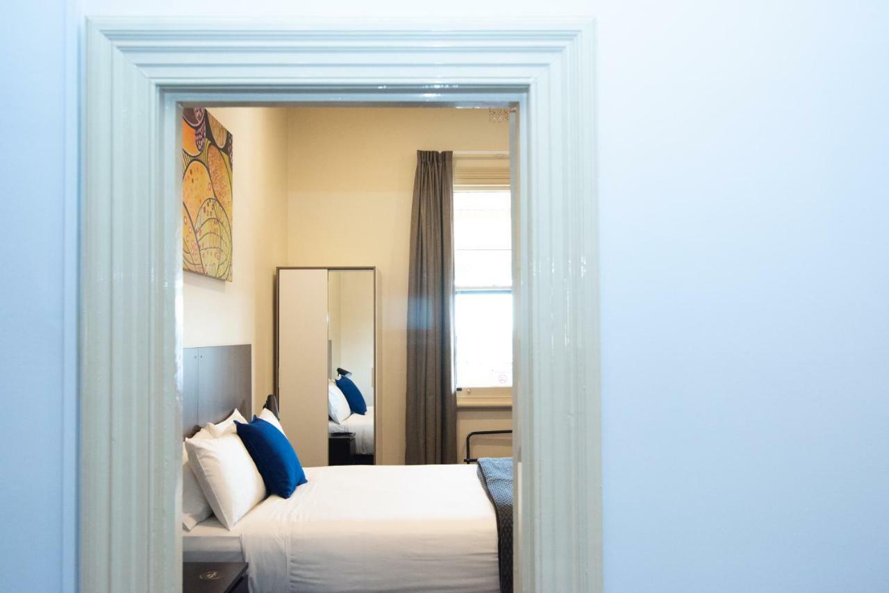 The Mile End Hotel Adelaïde Extérieur photo
